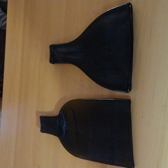 Wine bottle dishes - Picture 2 of 2